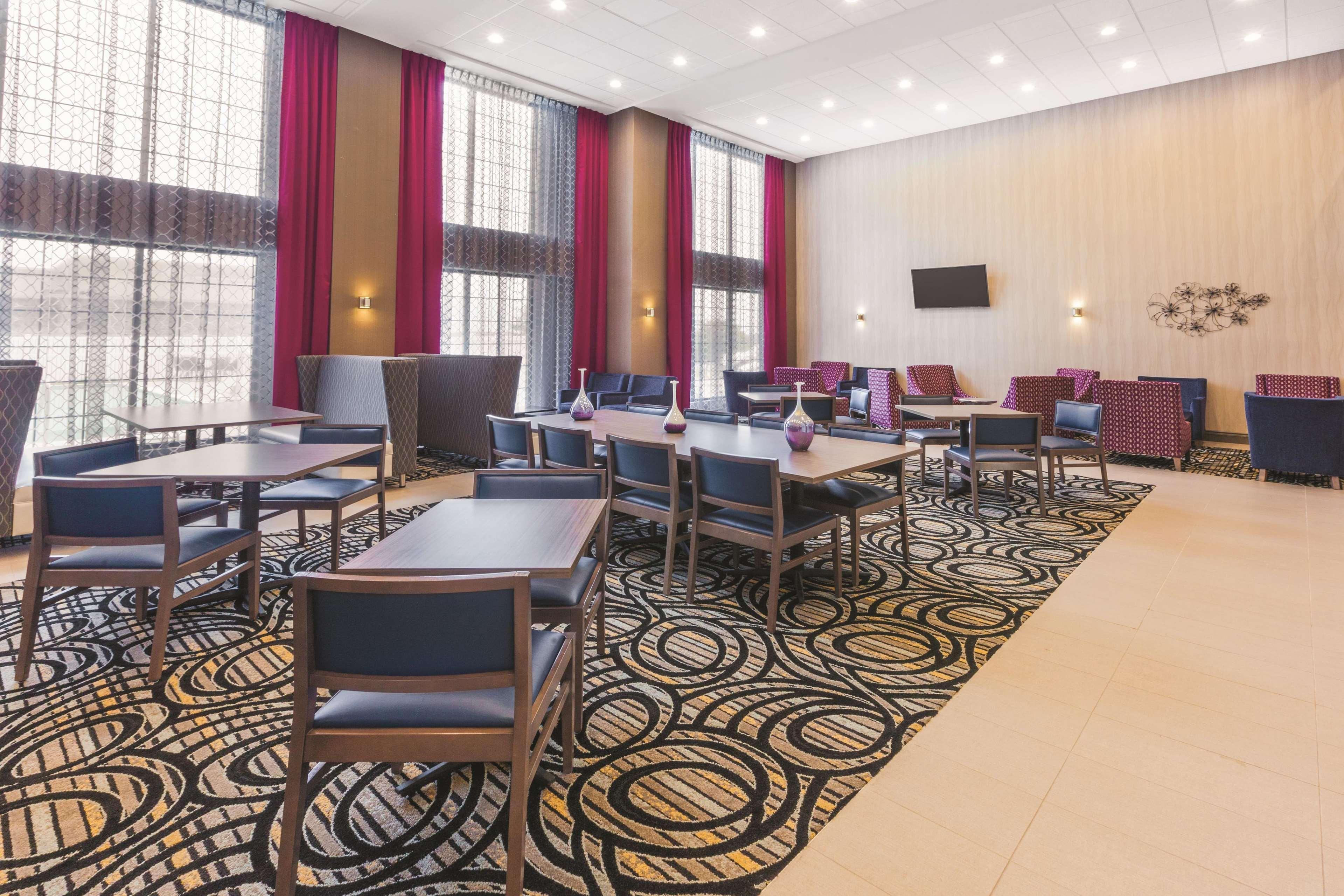 La Quinta By Wyndham Aberdeen-Apg Exteriér fotografie